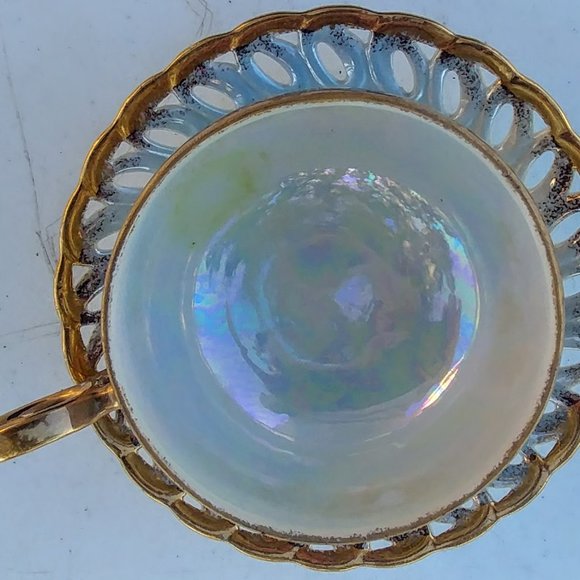 L.M. Royal Halsey very fine china cup & saucer set - Picture 9 of 10